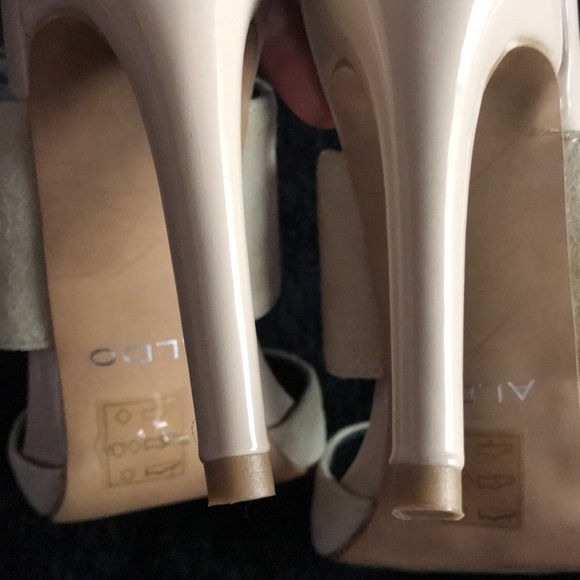 Aldo heels. Beige suede - Picture 5 of 8